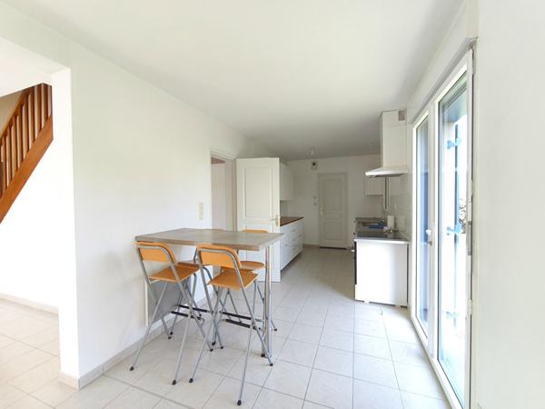 Maison Saint Jouan Des Guerets 6 pièce(s) 115.70 m2 à louer