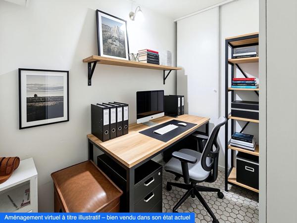 T2/3 avec exterieur stationnement et gardien 13010