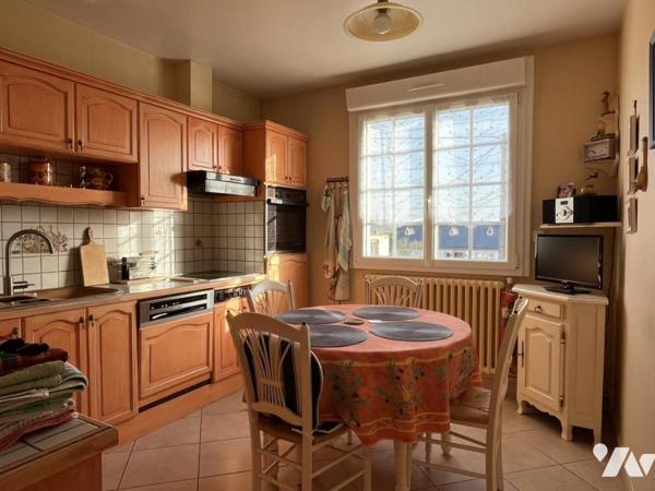 Maison élevée sur Sous-Sol 