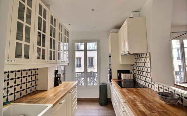 Appartement à vendre    3 pièces • 72 m2 Clichy