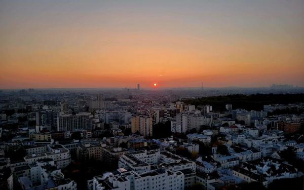 Appartement à vendre    2 pièces • 50 m2 Paris 20