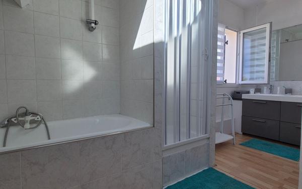 Maison à vendre    6 pièces •  Jouy-le-Châtel