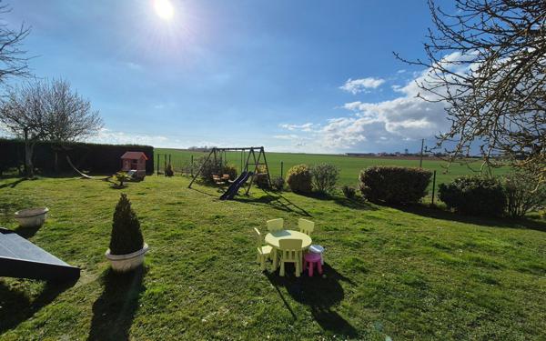 Maison à vendre    6 pièces •  Jouy-le-Châtel