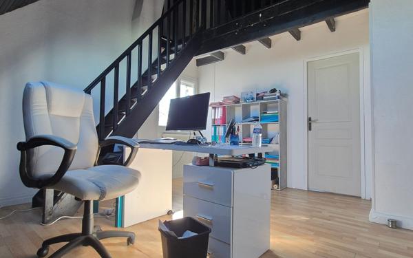 Maison à vendre    6 pièces •  Jouy-le-Châtel