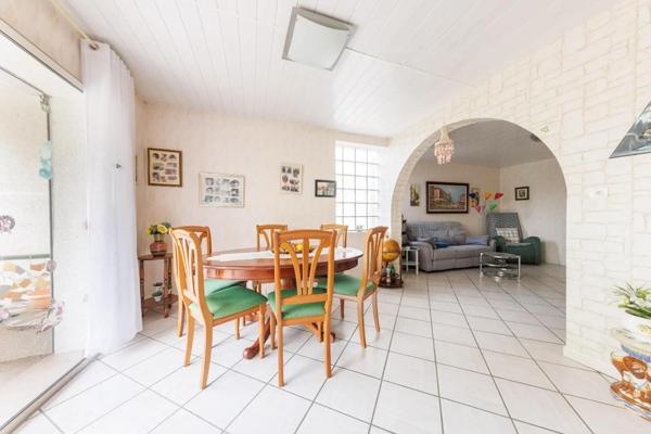 Maison à vendre 8 pièces 256m²