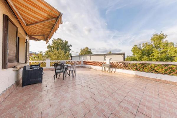 Maison à vendre 8 pièces 256m²