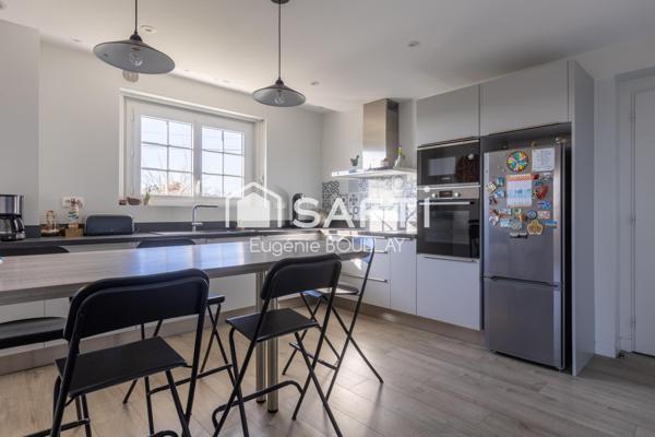 Magnifique maison basque 7 P, au calme avec terrain