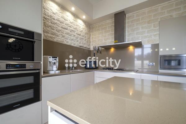 Maison 6 pièces - 221 m² Bien prestige