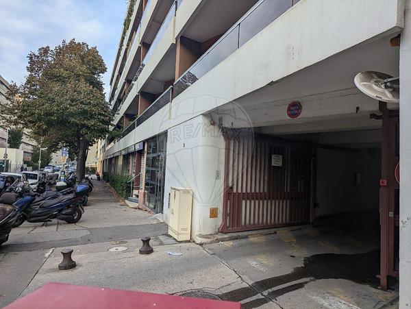 Stationnement  à louer - Bouches-du-Rhône - 13