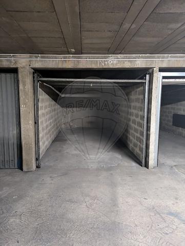 Stationnement  à louer - Bouches-du-Rhône - 13