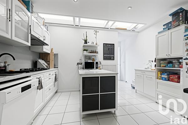 Maison traditionnelle 5 pièces de 86 m² à Wattrelos (59150)