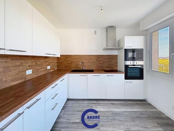 MONDEVILLE : appartement 3 pièces de 71.58 m2 avec parking , Mondeville