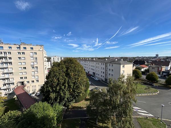 MONDEVILLE : appartement 3 pièces de 71.58 m2 avec parking , Mondeville