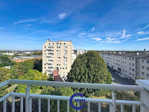MONDEVILLE : appartement 3 pièces de 71.58 m2 avec parking , Mondeville