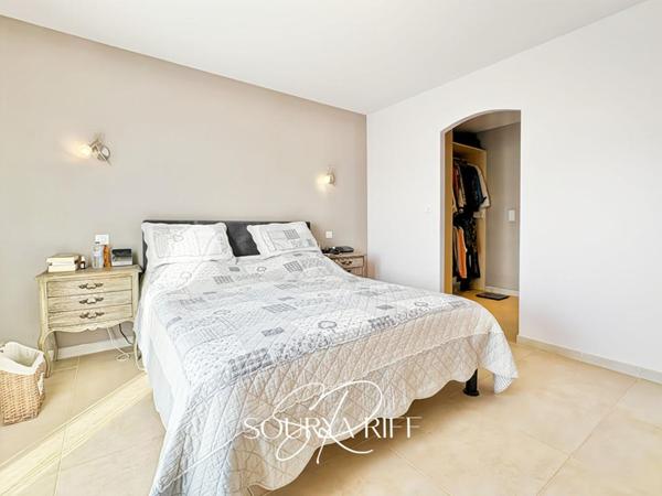 EN EXCLUSIVITE A CAZILHAC- MAISON PLAIN-PIED - CLIM-  JARDIN ARBORE