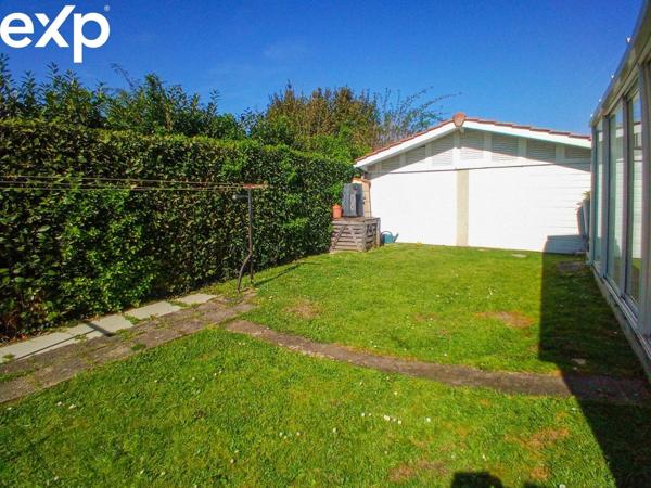 33560-PLAIN-PIED 5 PIECES RÉNOVÉ - 3 CHAMBRES-GARAGES-PARKINGS