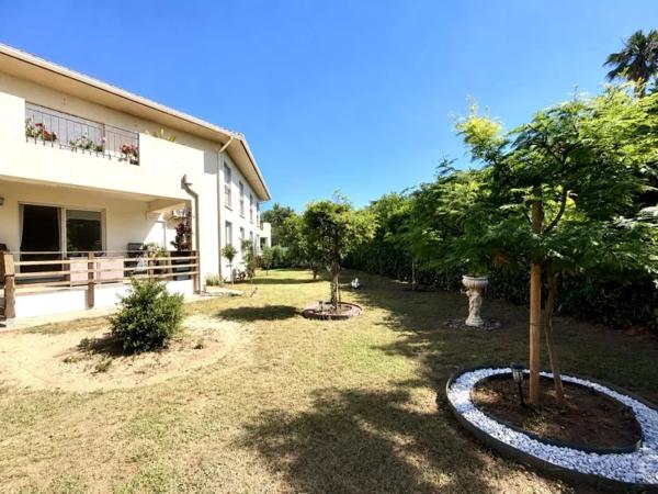 APPARTEMENT EN REZ DE JARDIN SANS VIS À VIS