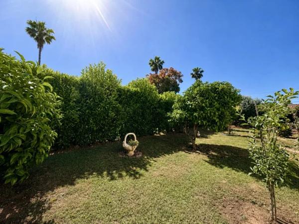 APPARTEMENT EN REZ DE JARDIN SANS VIS À VIS