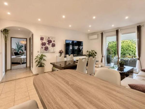 APPARTEMENT EN REZ DE JARDIN SANS VIS À VIS
