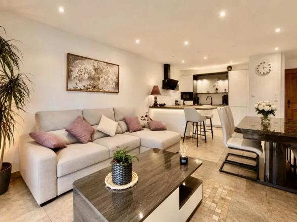APPARTEMENT EN REZ DE JARDIN SANS VIS À VIS