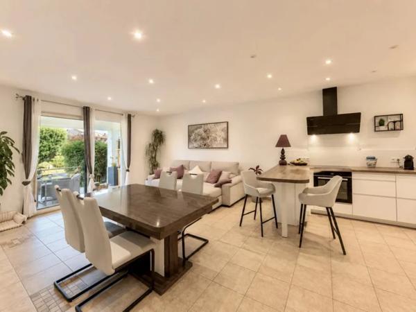 APPARTEMENT EN REZ DE JARDIN SANS VIS À VIS