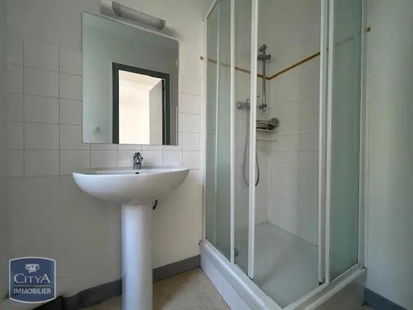 Appartement à louer 1 pièce 23.34m² Nantes (44000)