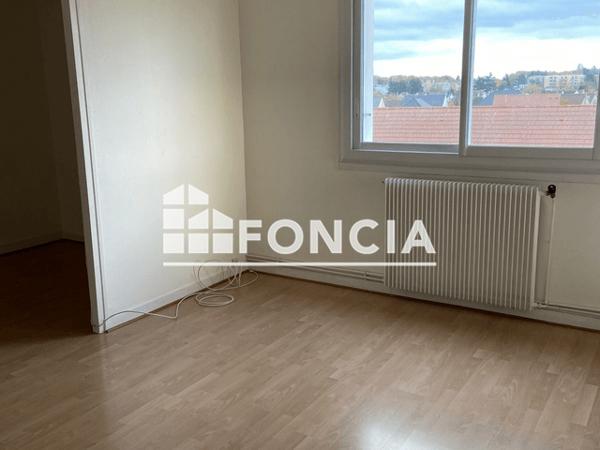 Location Appartement 4 pièces 61.04 m² - 63 RUE DE RIEUVILLE Dreux 28100