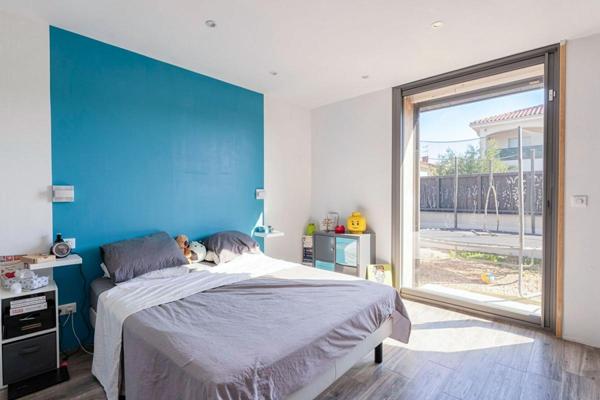 Maison Bron 4 pièce(s) 128.37 m2 plain pied