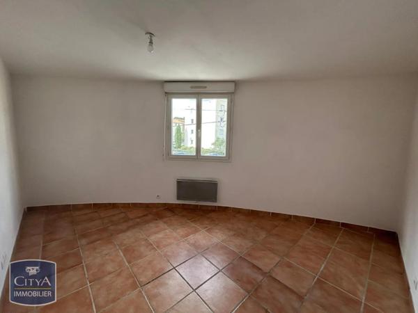 Appartement à louer 3 pièces 74.79m²