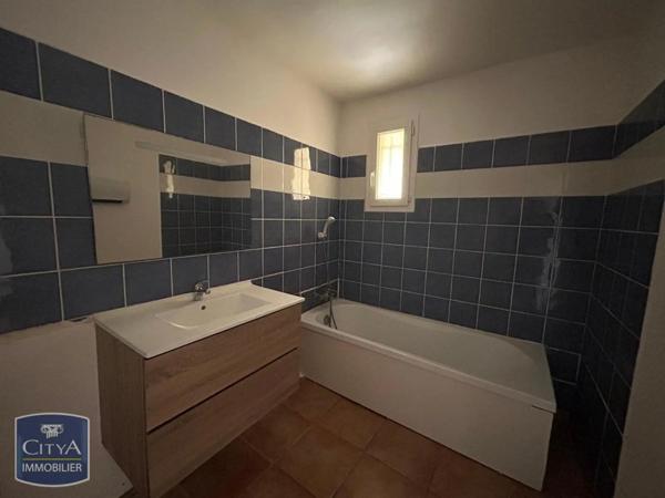 Appartement à louer 3 pièces 74.79m²