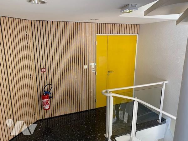 Bureaux à vendre à QUIMPER (29000), proximité commerces, écoles, bus et accès routiers