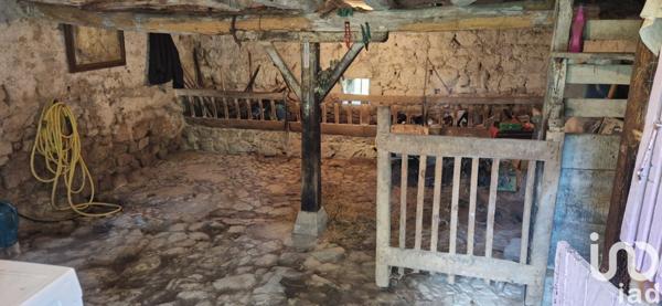 Maison rustique 7 pièces de 132 m² à Les Mars (23700)