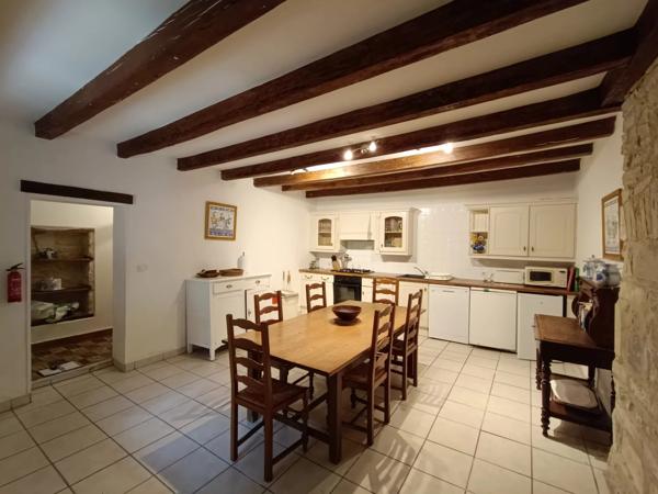 Bel ensemble de 3 maisons en pierre