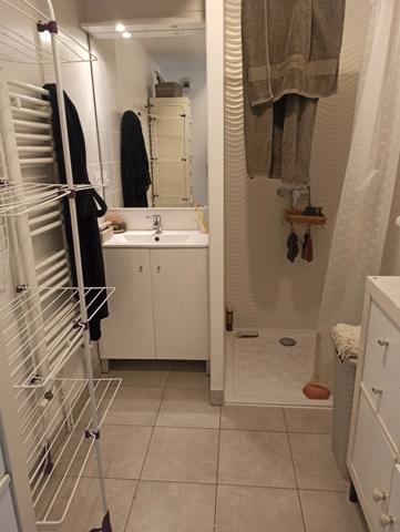 Appartement T1 récent en résidence