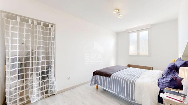 NICE - CENTRE-VILLE / RUE D'ANGLETERRE : JOLI 4 PIÈCES EN DERNIER ÉTAGE