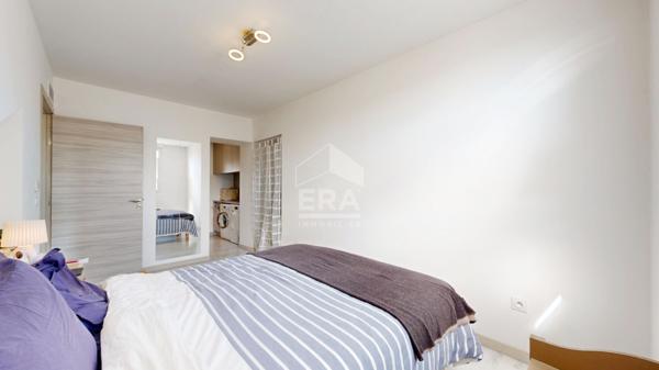 NICE - CENTRE-VILLE / RUE D'ANGLETERRE : JOLI 4 PIÈCES EN DERNIER ÉTAGE