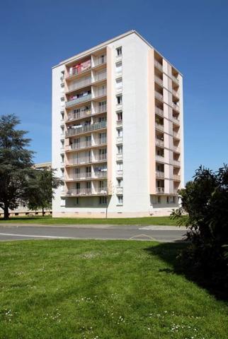Location Appartement T3, Poitiers - Trois Cités