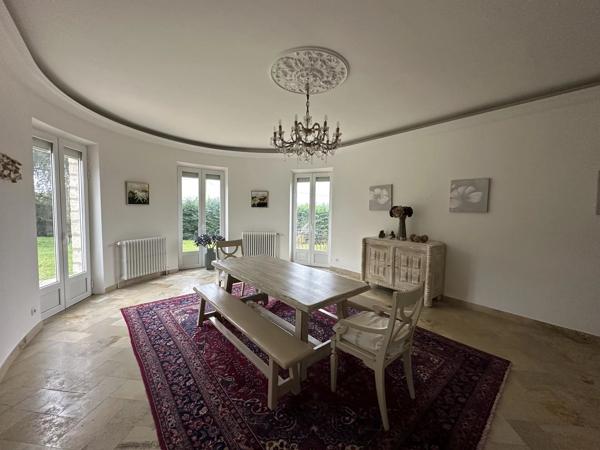 Superbe villa de 6 chambres près de Sainte-Foy-la-Grande, avec piscine et possibilité de 2 logements