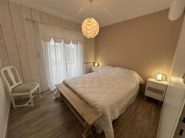 Superbe villa de 6 chambres près de Sainte-Foy-la-Grande, avec piscine et possibilité de 2 logements
