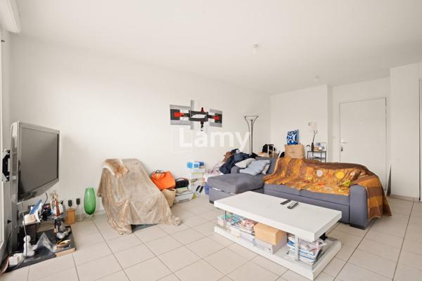 Appartement t2 + garage en sous-sol