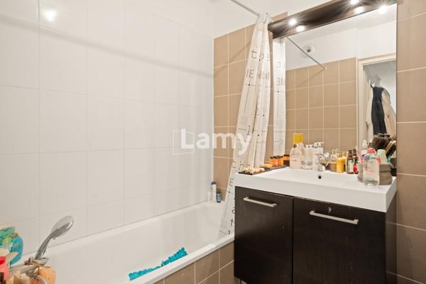 Appartement t2 + garage en sous-sol