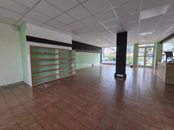 Location Local commercial 1 pièces 107 m2 à Albi