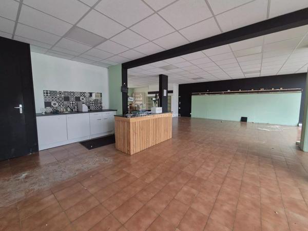 Location Local commercial 1 pièces 107 m2 à Albi