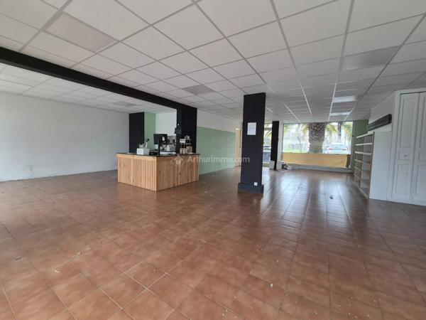 Location Local commercial 1 pièces 107 m2 à Albi