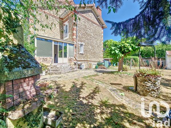 Maison à vendre 5 pièces 99 m² Saint-Fargeau-Ponthierry