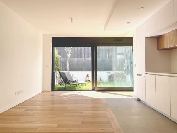 Sèvres (92310) Maison avec jardin, en parfait état