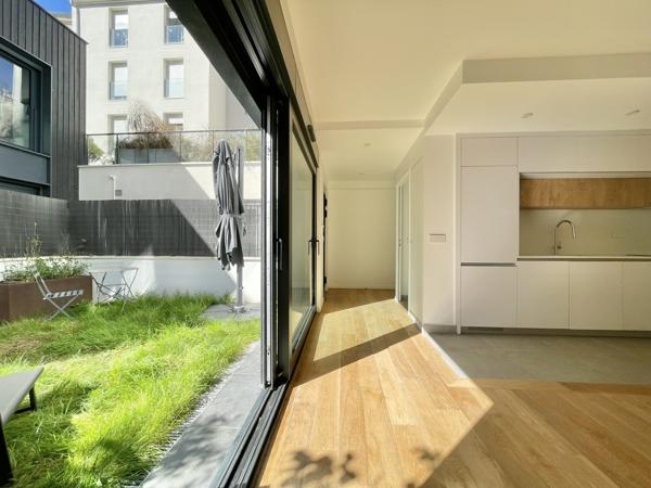 Sèvres (92310) Maison avec jardin, en parfait état