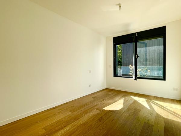 Sèvres (92310) Maison avec jardin, en parfait état