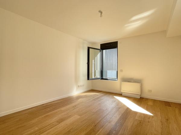 Sèvres (92310) Maison avec jardin, en parfait état