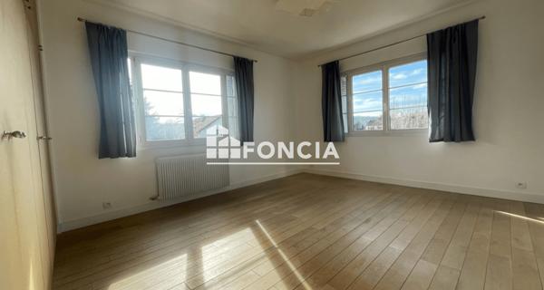 Location Maison 7 pièces 161.08 m² - Croissy-sur-seine 78290
